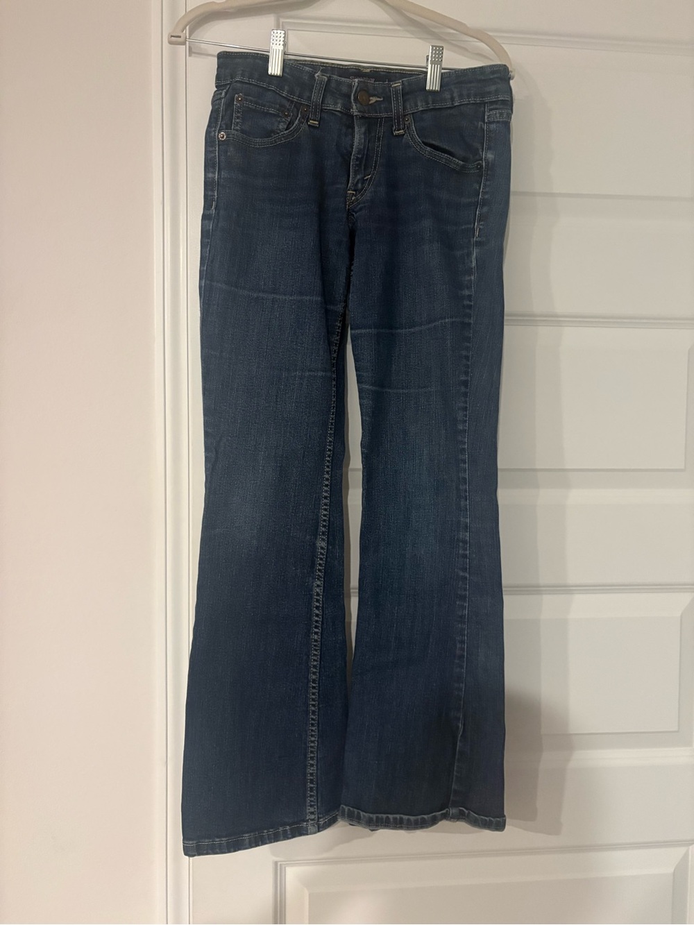 Levi's 518 Flare Jeans